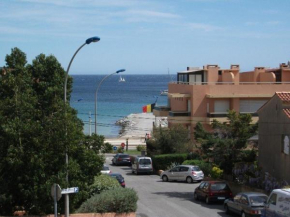 Beau 2 pièces proche plage et vue mer